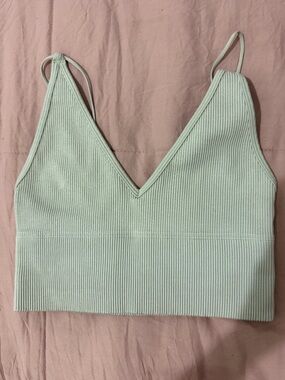 Gilly hicks Hollister sports bra